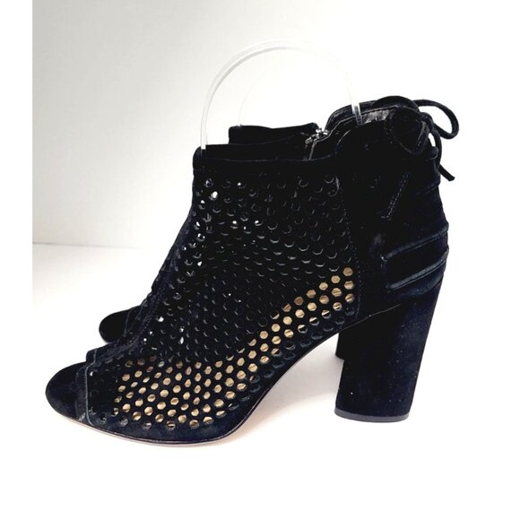 Gianni Bini Peep Toe Perforated Block Heels - Size 8 - Picture 4 of 10